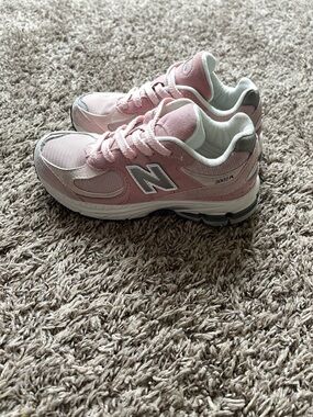 New Balance Pink and Gray Lace-Up Running Sneakers